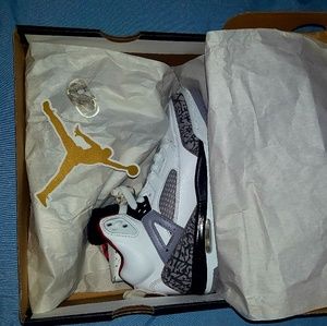 "SOLD!" Nike® Air Jordan ™ "Spi'zikes" size 4 1/2